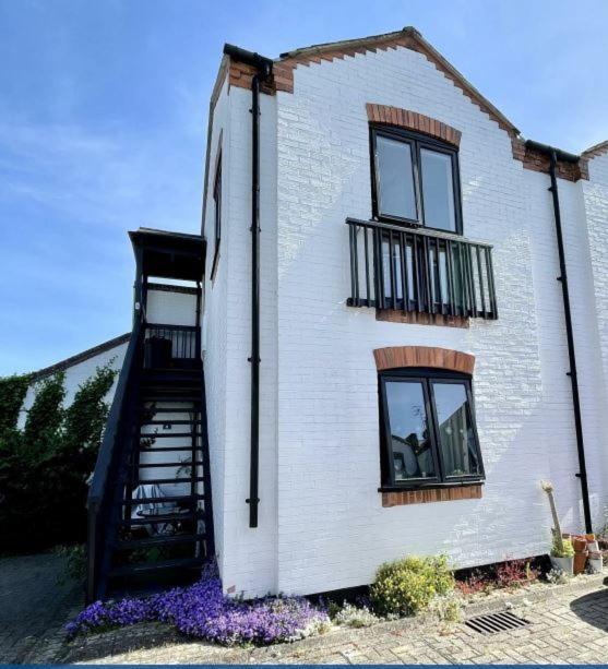 Ferienwohnung Romeo & Juliet'S With Private Parking Stratford-upon-Avon Exterior foto